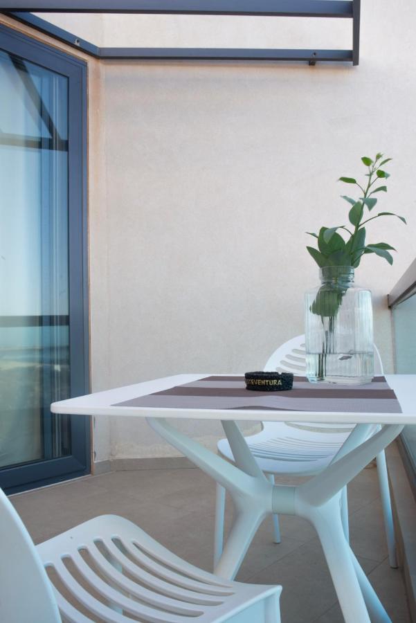 Cozy 1 Bedroom Apartment With Sea View Cotillo 外观 照片